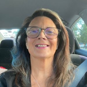 Meet your Posher, Colleen